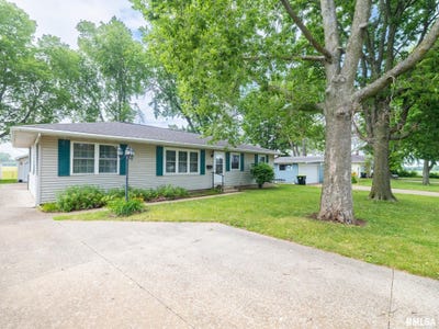 /international/us/1309-w-william-drive-chillicothe-il-110108745209/