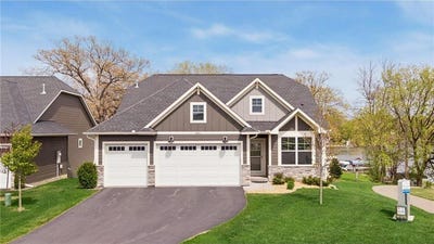 /international/us/29311-kenwood-way-chisago-city-mn-110107854516/