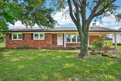 /international/us/4702-lewisburg-road-russellville-ky-110119423866/