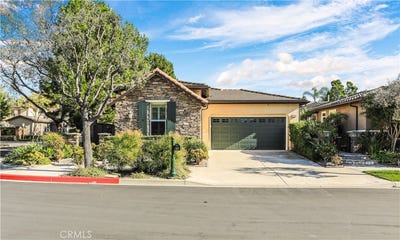 /international/us/20-whitford-irvine-ca-110120895736/