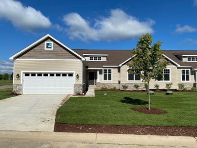 /international/us/5696-trail-side-lane-whitmore-lake-mi-110103435406/