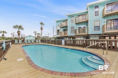 /international/us/700-w-beach-blvd-gulf-shores-al-110120005359/
