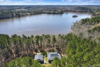 /international/us/615-sandie-point-drive-clarksville-va-110106564526/