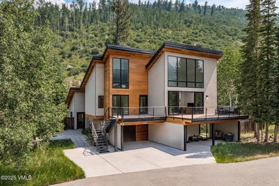 /international/us/4545-bighorn-road-vail-co-110100979917/