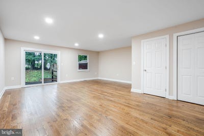 /international/us/3671-waterwheel-square-randallstown-md-110100358706/