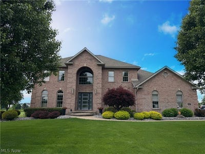 /international/us/157-homestead-drive-columbiana-oh-110108331908/