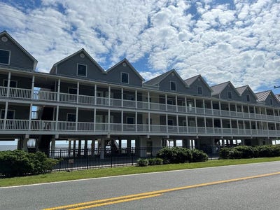 /international/us/3186-hwy-98-e-carrabelle-fl-110095032971/