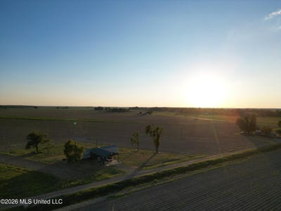 /international/us/62-nicholson-road-yazoo-city-ms-110120147895/