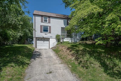 /international/us/35-eastwood-road-berwyn-pa-110108502846/