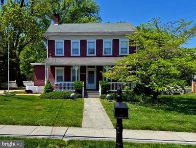 /international/us/23-n-main-st-marlboro-nj-110108803905/