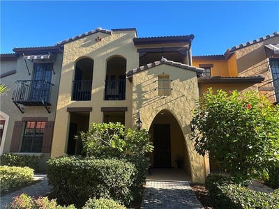 /international/us/9134-chula-vista-st-naples-fl-110104928428/