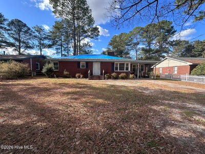 /international/us/408-state-street-williamston-nc-110108959245/