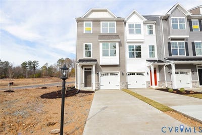 /international/us/6555-topsail-point-chesterfield-va-110108737551/