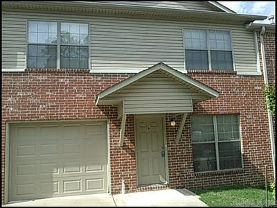 /international/us/220-gamble-rd-unit-b-little-rock-ar-110102522690/