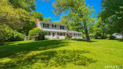 /international/us/27-powder-horn-hill-brookfield-ct-110108338730/