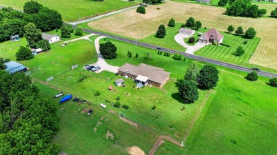 /international/us/11763-highway-v-mt-vernon-mo-110110380012/