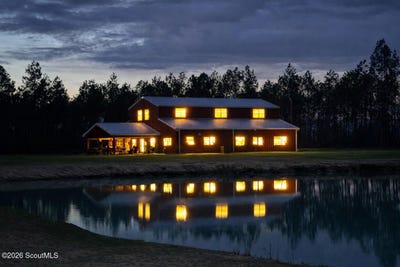 /international/us/2110-post-road-hazlehurst-ga-110108363762/