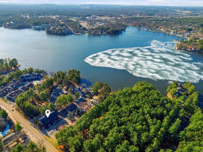 /international/us/1181-canyon-road-wisconsin-dells-wi-110108817280/