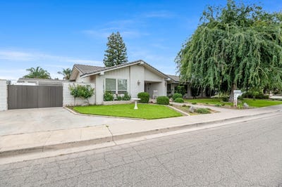 /international/us/1546-s-wellsley-street-visalia-ca-110108222847/
