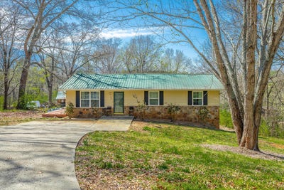 /international/us/182-woodbine-drive-benton-tn-110107266267/