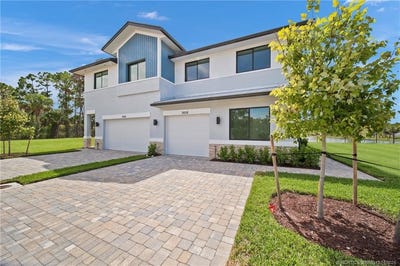 /international/us/3650-sw-magnolia-ridge-lane-palm-city-fl-110099028941/