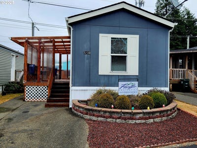 /international/us/3290-pacific-loop-coos-bay-or-110101123469/