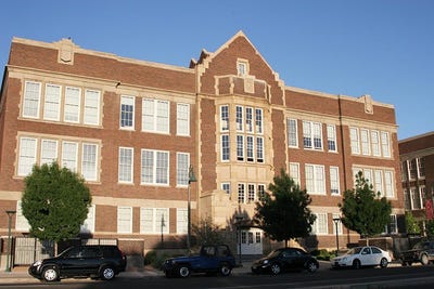 /international/us/100-broadway-boulevard-ne-albuquerque-nm-110107159882/