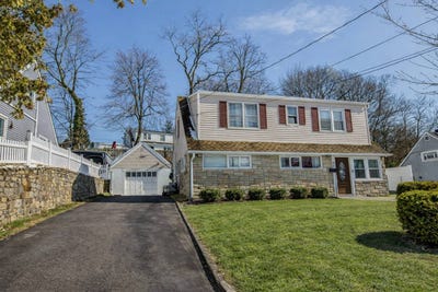 /international/us/90-mountaindale-rd-yonkers-ny-110106092803/