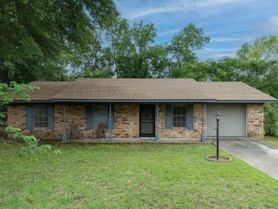 /international/us/2813-rampy-st-gladewater-tx-110107777128/