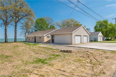 /international/us/3842-edgewater-drive-vermilion-oh-110108448774/