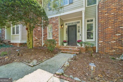 /international/us/171-riverview-roswell-ga-110100592193/