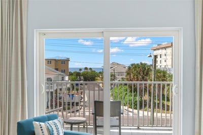 /international/us/13101-gulf-boulevard-madeira-beach-fl-110120412880/