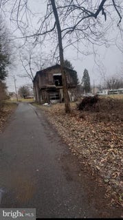 /international/us/420-market-highspire-pa-110108195551/