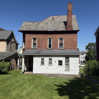 /international/us/17-eagle-street-mount-pleasant-pa-110108393951/