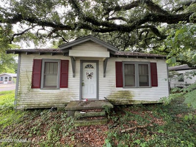 /international/us/301-thelma-street-lafayette-la-110107315784/