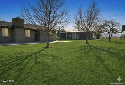 /international/us/49630-105th-street-lancaster-ca-110105840626/