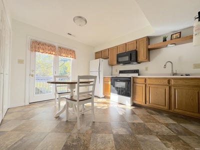 /international/us/644-e-sherwood-hills-drive-bloomington-in-110110343849/