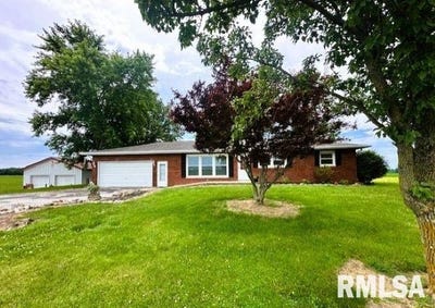/international/us/279-athensville-road-roodhouse-il-110100064479/