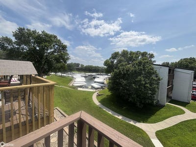 /international/us/2700-n-shore-drive-unit-g27-clear-lake-ia-110108667415/?lang=fr
