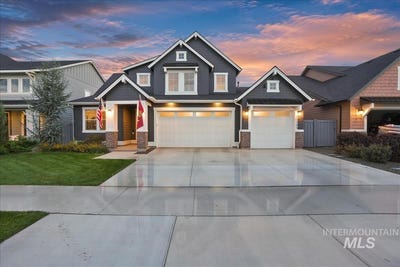 /international/us/10393-millgrain-st-nampa-id-110119992659/