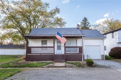 /international/us/4251-birchwood-avenue-louisville-oh-110100800086/