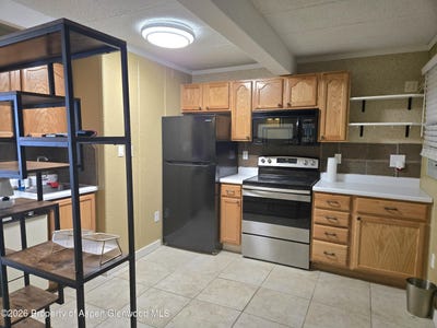 /international/us/11101-county-road-117-glenwood-springs-co-110107963096/