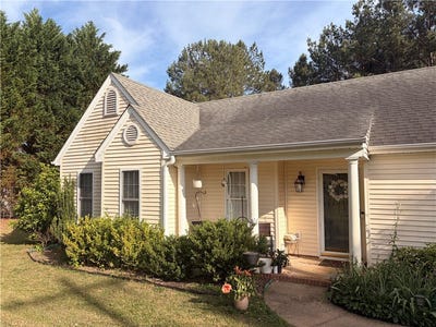 /international/us/988-levi-lane-westminster-sc-110108294025/