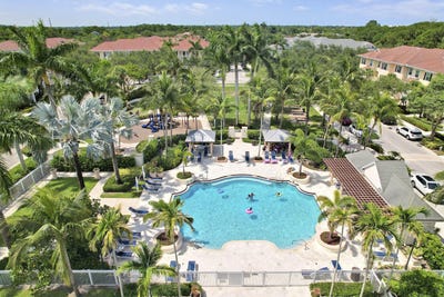 /international/us/155-galicia-202-way-jupiter-fl-110100802859/