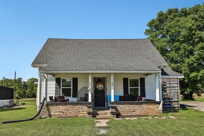/international/us/749-n-main-street-russellville-ky-110108613166/
