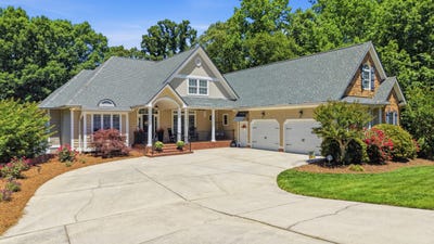 /international/us/56-saddle-brooke-lane-rock-spring-ga-110108108572/