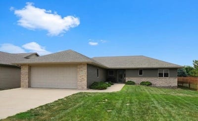 /international/us/2701-abbott-yankton-sd-110108772927/