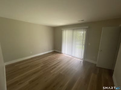 /international/us/71-aiken-street-norwalk-ct-110107829482/