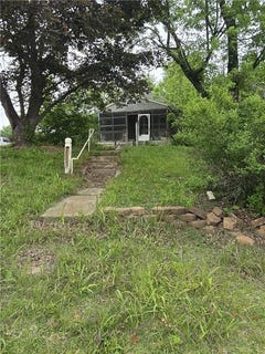/international/us/33660-w-83rd-street-de-soto-ks-110107872665/
