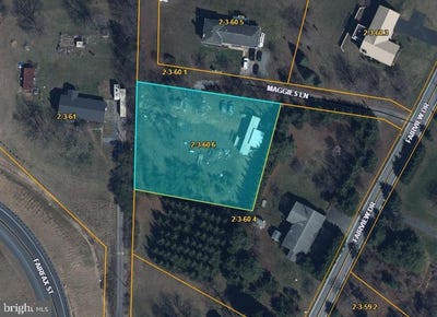 /international/us/49-maggies-lane-berkeley-springs-wv-110101395407/